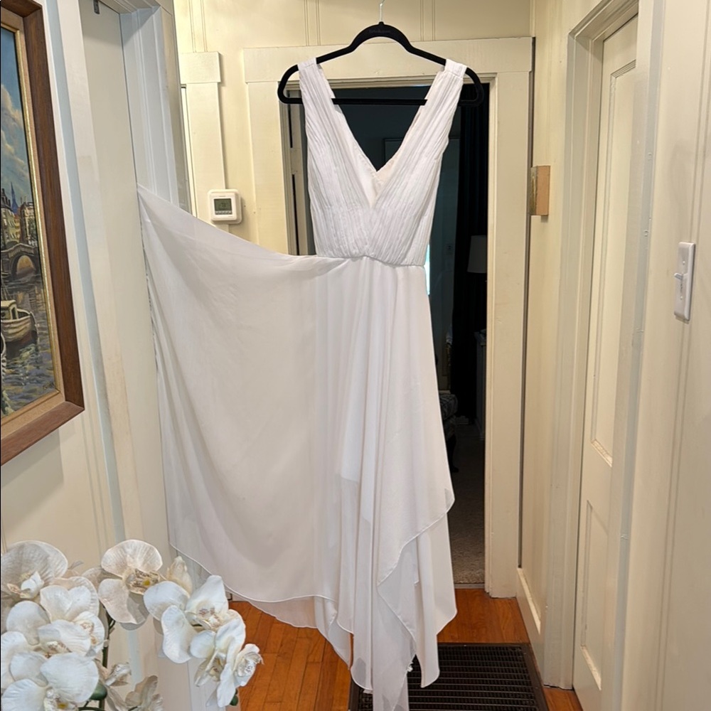 Alice + Olivia White Asymmetrical Dress